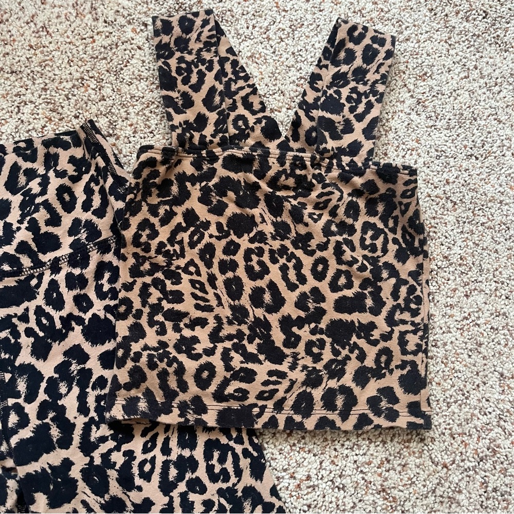 LNA Leopard Matching Workout Set - Picture 5 of 8